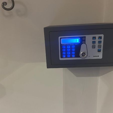 Rome Luxury Blue Suites- Love מראה חיצוני תמונה